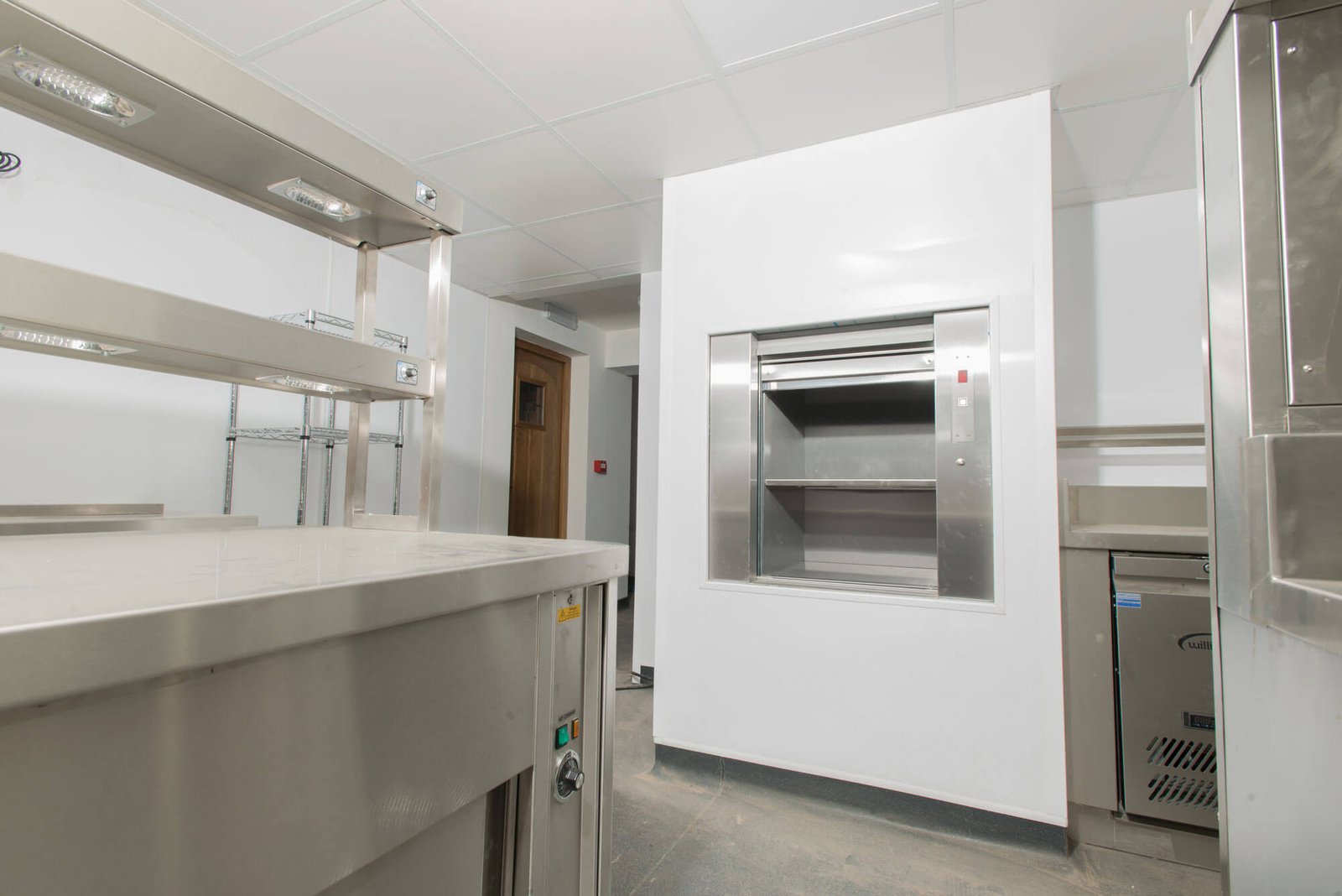 DumbWaiter Lifts | DumbWaiter Elevator | Lift Experts